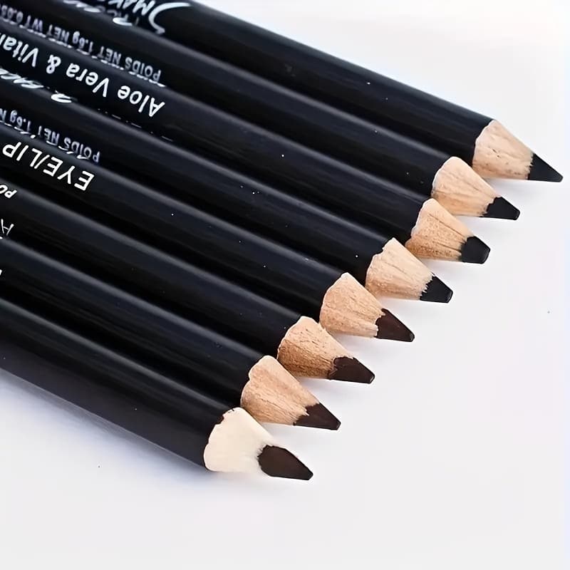 Waterproof And Long-Lasting Black Eyeliner Pencil